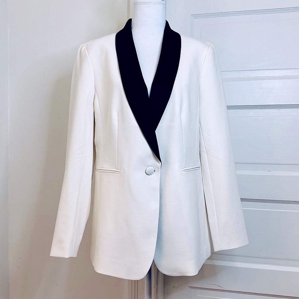 NWT Ann Taylor Dramatic Ivory Blazer Jacket with Contrast Black Lapel, Size 12